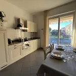Dea - Appartamenti Albenga * Альбенга