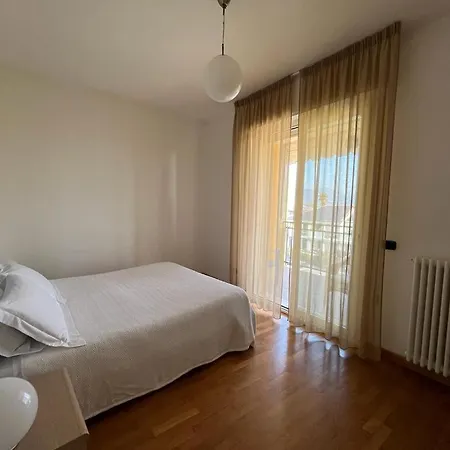 Dea - * Albenga